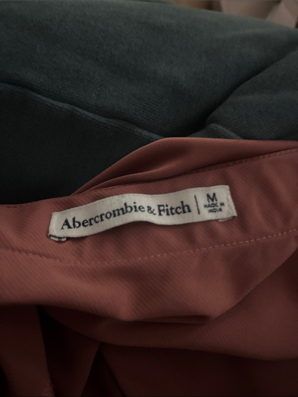 Abercrombie & Fitch Dusty Rose Blouse - Picture 3 of 5
